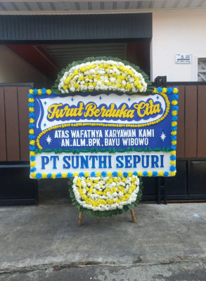 Papan Bunga Duka di Ranah Parak Rumbio